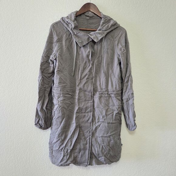 Lululemon City Stroll Women's Jacket Size 6 Green Full Button Snap Cinch Waist - Picture 1 of 10